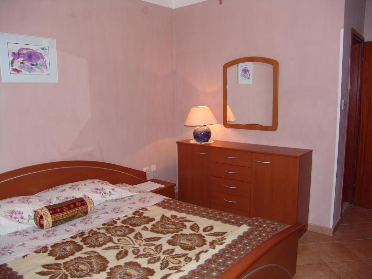 Apartments Bozica 크르크 외부 사진