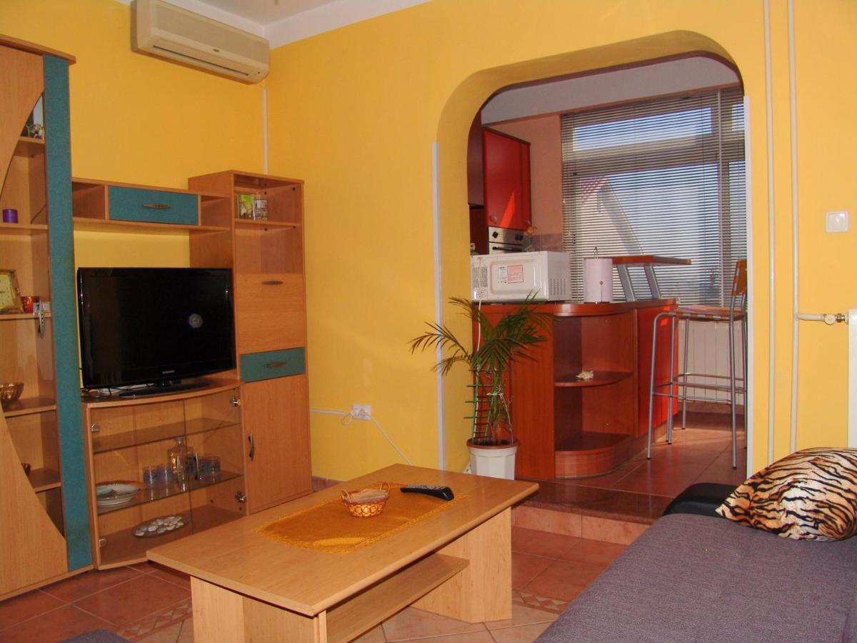 Apartments Bozica 크르크 외부 사진